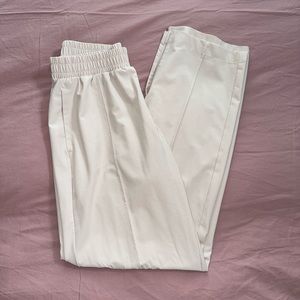 Abercrombie traveler track pants tan